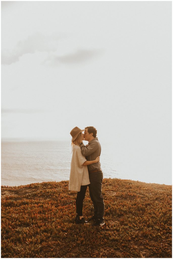 Anniversary session at Mussel Rock Park, California by Juju Photography