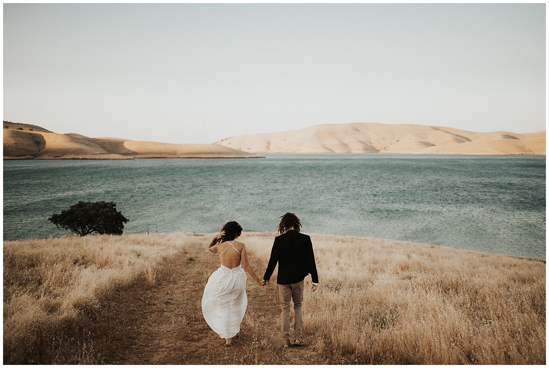 Bohemian elopement - California elopement | Juju Photography - California, San Francisco & Destination wedding photographer 