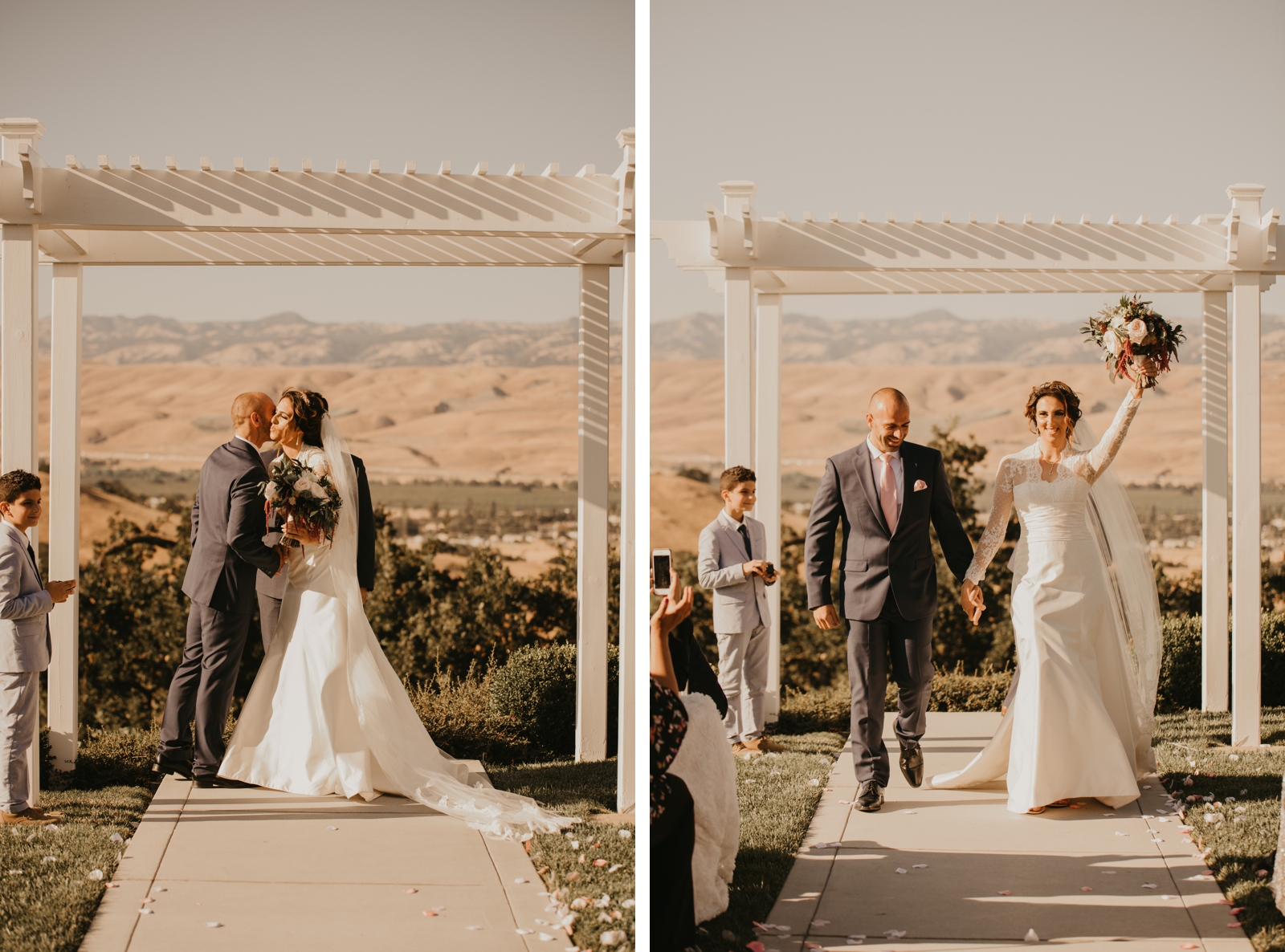 Wedding ceremony at Willow Heights Mansion | Juju Photography - California Wedding Photographer