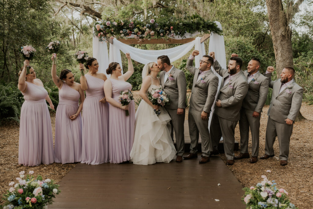jujuphotography-tampaphotographer-weddingphotography-crosscreekranch-cheyanneandmarvin-399