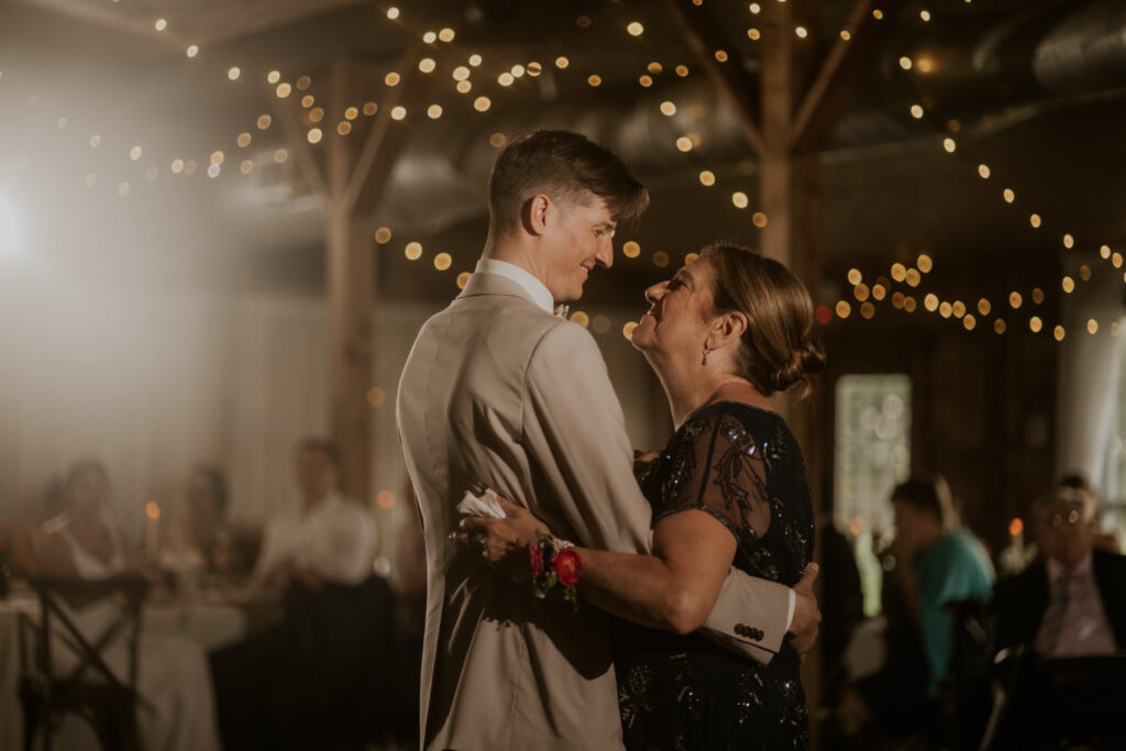 jujuphotography-tampaphotographer-weddingphotography-crosscreekranch-marissaandkyle-1071