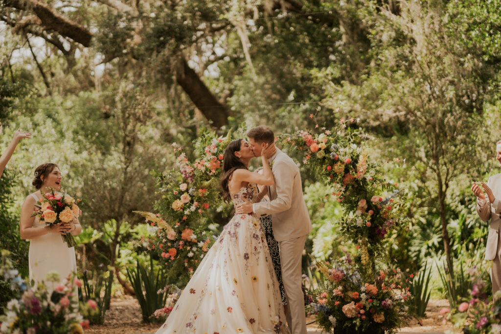 jujuphotography-tampaphotographer-weddingphotography-crosscreekranch-marissaandkyle-681