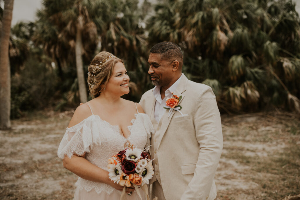jujuphotography-weddingphotographer-weddingphotography-stpetersburg-tampa-ayseandkim-5