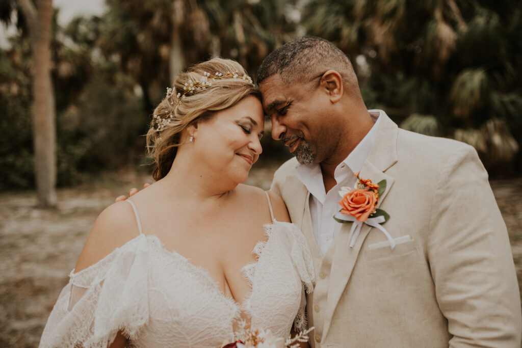 jujuphotography-weddingphotographer-weddingphotography-stpetersburg-tampa-ayseandkim-8